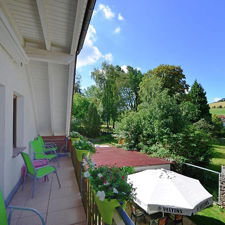 Quaint Apartment In Eimelrod Near Lake And Water Sports 维林根 外观 照片
