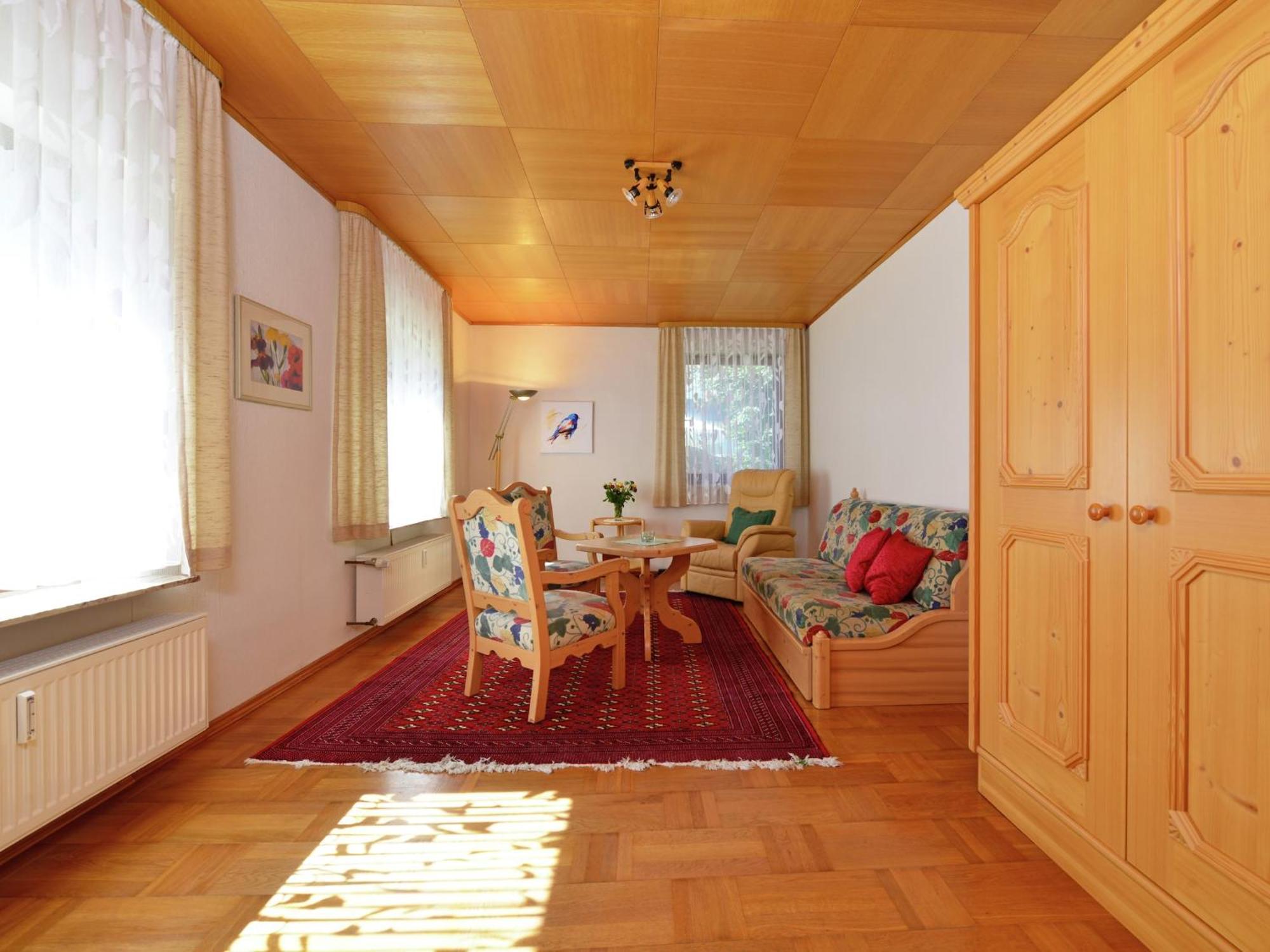 Quaint Apartment In Eimelrod Near Lake And Water Sports 维林根 外观 照片