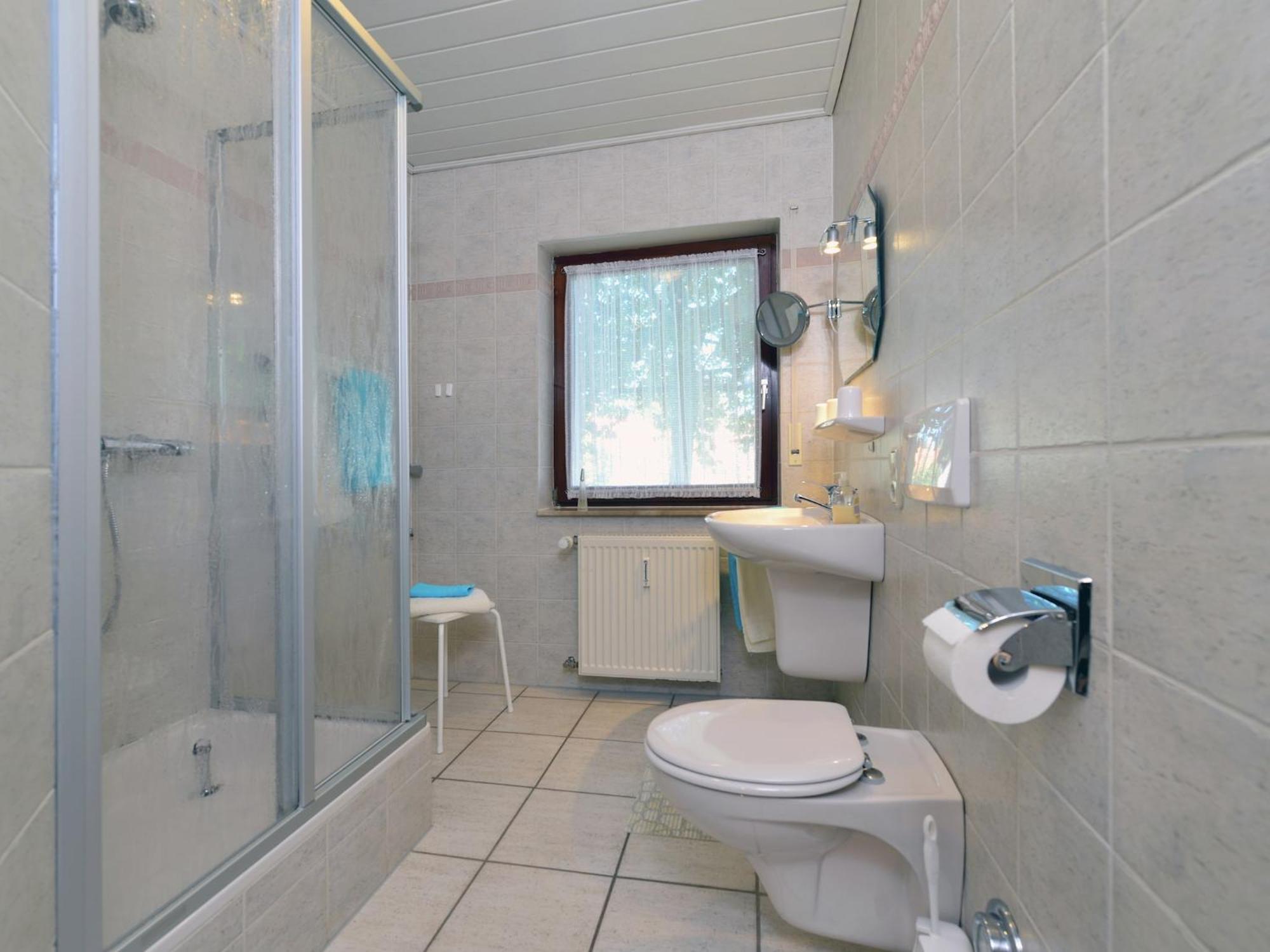 Quaint Apartment In Eimelrod Near Lake And Water Sports 维林根 外观 照片