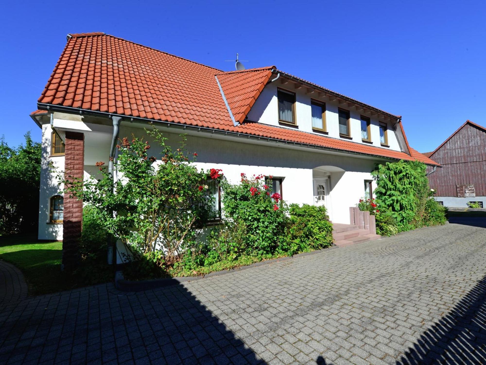 Quaint Apartment In Eimelrod Near Lake And Water Sports 维林根 外观 照片