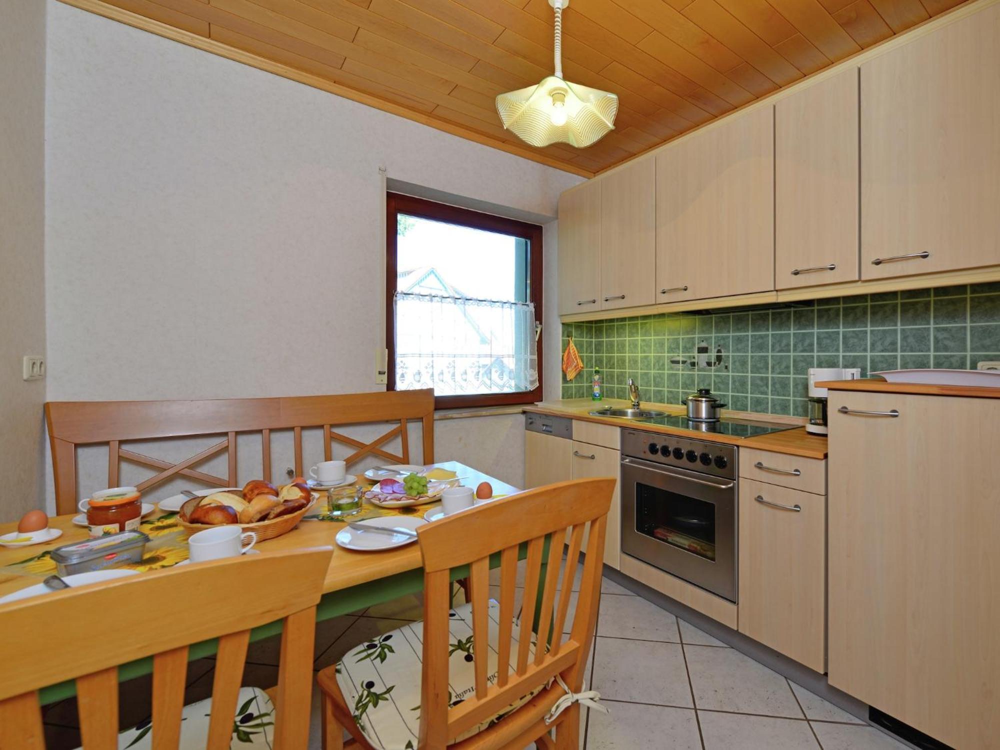 Quaint Apartment In Eimelrod Near Lake And Water Sports 维林根 外观 照片