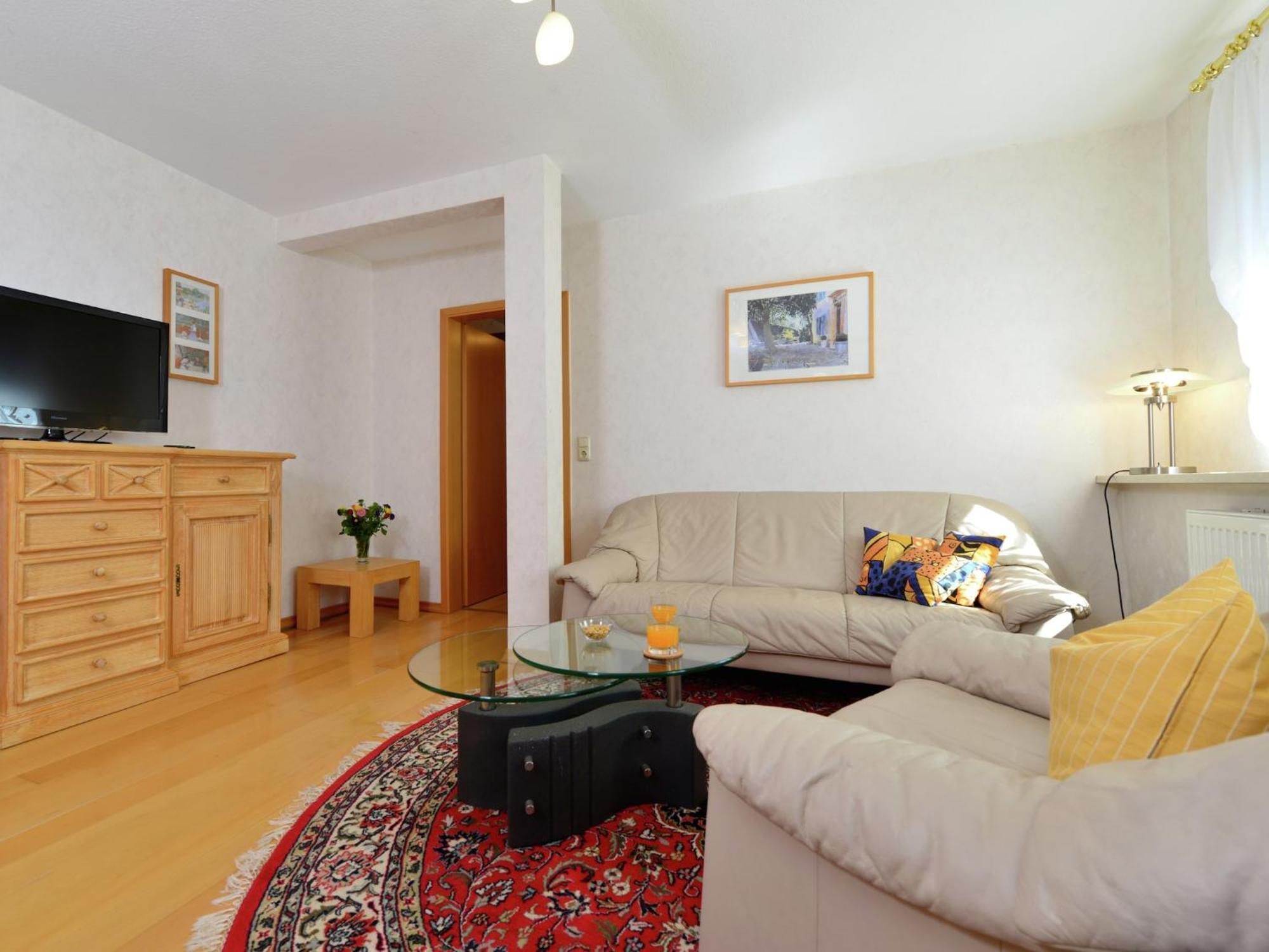 Quaint Apartment In Eimelrod Near Lake And Water Sports 维林根 外观 照片